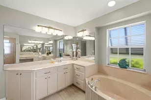 894 Boundary Blvd, Rotonda West, FL 33947 - Photo 22
