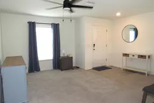 1719 Hainsworth Ct, North Port, FL 34288 - Photo 4