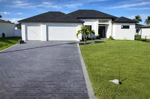 2853 NW 3rd St, Cape Coral, FL 33993 - Photo 2