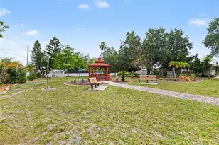 1000 Kings Hwy, Punta Gorda, FL 33980 - Photo 18