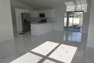 2810 NW 26th Pl, Cape Coral, FL 33993 - Photo 6