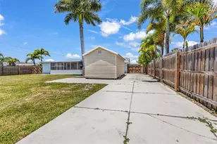 433 Glenridge Ave NW, Port Charlotte, FL 33952 - Photo 18