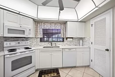 23465 Harborview Road #214, Punta Gorda, FL 33980 - Photo 12