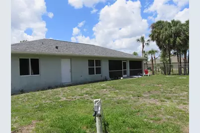 2166 Villa Green Avenue, North Port, FL 34288 - Photo 10