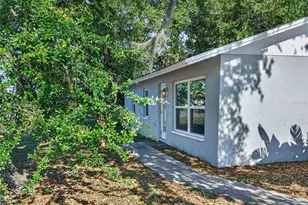 2025 Barksdale St, Port Charlotte, FL 33948 - Photo 22