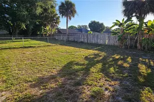 401 SE 24th Ave, Cape Coral, FL 33990 - Photo 20