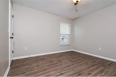 2221 Mountain Meadow Way, Valrico, FL 33594 - Photo 8