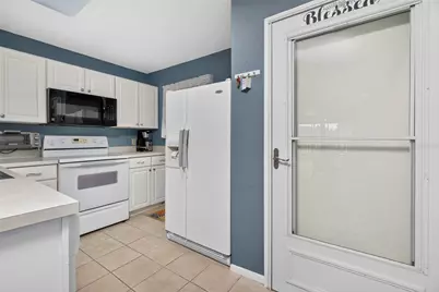 25100 Sandhill Boulevard #G204, Punta Gorda, FL 33983 - Photo 14