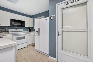 25100 Sandhill Blvd, Punta Gorda, FL 33983 - Photo 14