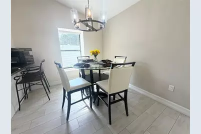 3612 75th Drive E, Sarasota, FL 34243 - Photo 10