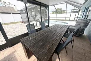3612 75 Dr E, Sarasota, FL 34243 - Photo 18