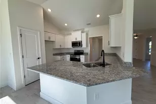 135 Broadmoor Ln, Rotonda West, FL 33947 - Photo 10