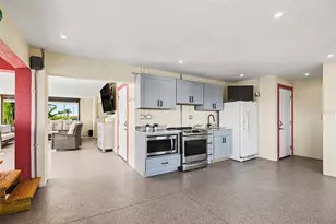 604 Tahiti Ct, Punta Gorda, FL 33950 - Photo 20
