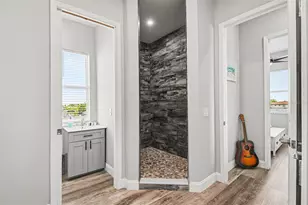 604 Tahiti Ct, Punta Gorda, FL 33950 - Photo 14