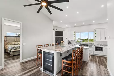 604 Tahiti Court, Punta Gorda, FL 33950 - Photo 10