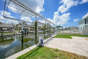 9240 Pine Cove Dr, Englewood, FL 34224 - Photo 8