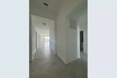 7869 Lakes Edge Lane, Port Charlotte, FL 33981 - Photo 8