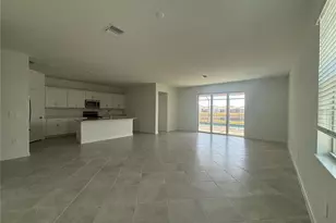 7869 Lakes Edge Ln, Port Charlotte, FL 33981 - Photo 4