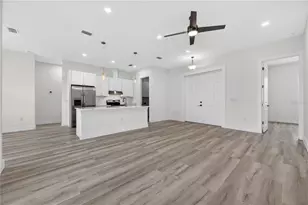 12462 Deepwoods Ave, Port Charlotte, FL 33981 - Photo 8