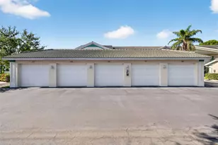 4910 Cougar Ct N, Naples, FL 34109 - Photo 30
