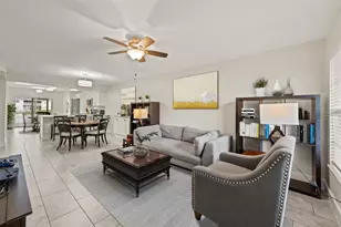 4910 Cougar Ct N, Naples, FL 34109 - Photo 2