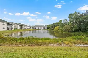 4910 Cougar Ct N, Naples, FL 34109 - Photo 32