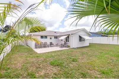 6710 Ranchwood Loop, New Port Richey, FL 34653 - Photo 18