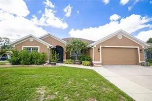 1091 Comfort Ln, North Port, FL 34288 - Photo 4
