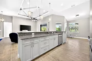 16 Tournament Rd, Rotonda West, FL 33947 - Photo 12