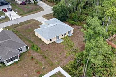 8221 Larrimore Avenue, North Port, FL 34291 - Photo 30