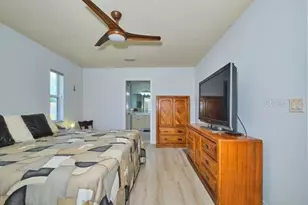 844 NE 6th Ave, Cape Coral, FL 33909 - Photo 10