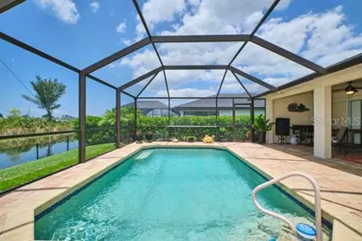 844 NE 6th Avenue, Cape Coral, FL 33909 - Photo 2