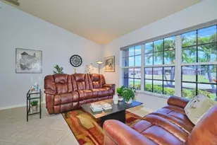 844 NE 6th Ave, Cape Coral, FL 33909 - Photo 6