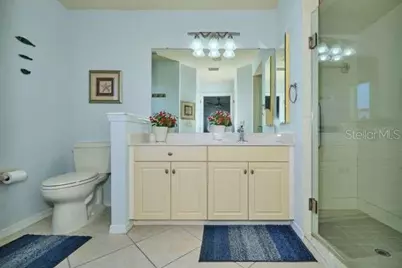 844 NE 6th Avenue, Cape Coral, FL 33909 - Photo 12