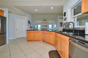 844 NE 6th Ave, Cape Coral, FL 33909 - Photo 16