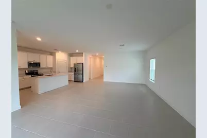 3917 Passion Vine Dr, Alva, FL 33920 - Photo 6