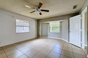 1570 S Biscayne Dr, North Port, FL 34287 - Photo 18