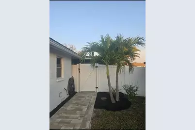 250 Chamber Street NW, Port Charlotte, FL 33948 - Photo 18