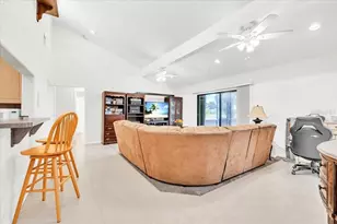 25313 Delgado Dr, Punta Gorda, FL 33955 - Photo 6