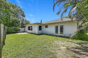 2825 Wendover Terrace, Palm Harbor, FL 34685 - Photo 60