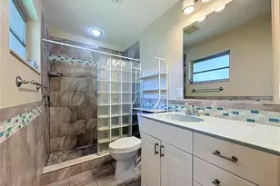 2825 Wendover Terrace, Palm Harbor, FL 34685 - Photo 50