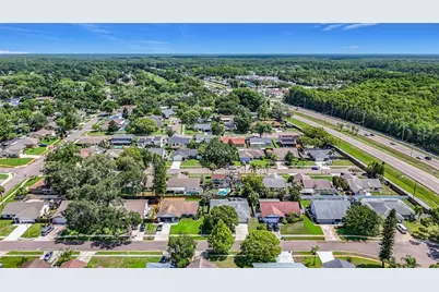 2825 Wendover Terrace, Palm Harbor, FL 34685 - Photo 2