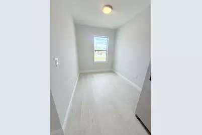 11223 Pendleton Avenue, Englewood, FL 34224 - Photo 6