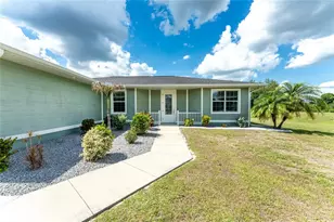 546 Santiguay St, Punta Gorda, FL 33983 - Photo 2