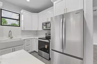 2921 Billberry St, North Port, FL 34288 - Photo 12