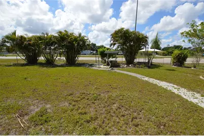 4907 Duncan Road, Punta Gorda, FL 33982 - Photo 4