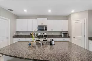 9440 Lemon Drop Loop, Sun City Center, FL 33573 - Photo 12