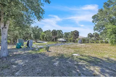 9176 Grove Boulevard, Punta Gorda, FL 33982 - Photo 10