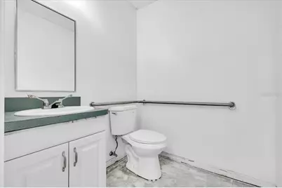 3300 Tamiami Trail #102 B, Port Charlotte, FL 33952 - Photo 18