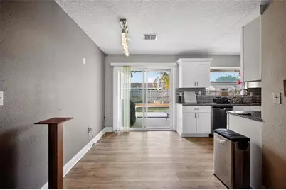 2738 Fireside Court, Orlando, FL 32839 - Photo 8